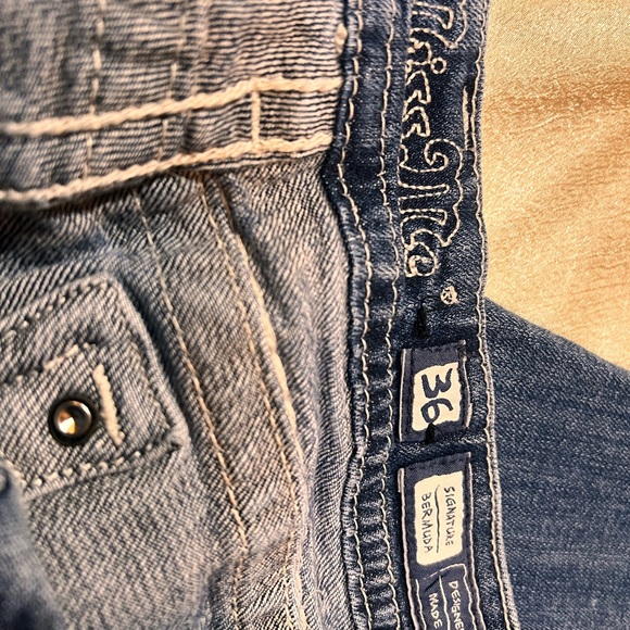 Miss Me Shorts - Picture 4 of 9